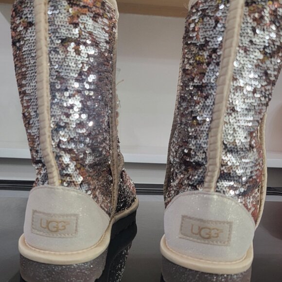 UGG Boots - Classic Short Sequin - Picture 3 of 4